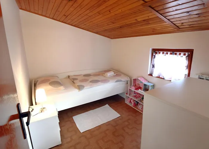 Parenzana Haven Hideaway Star * イゾラ